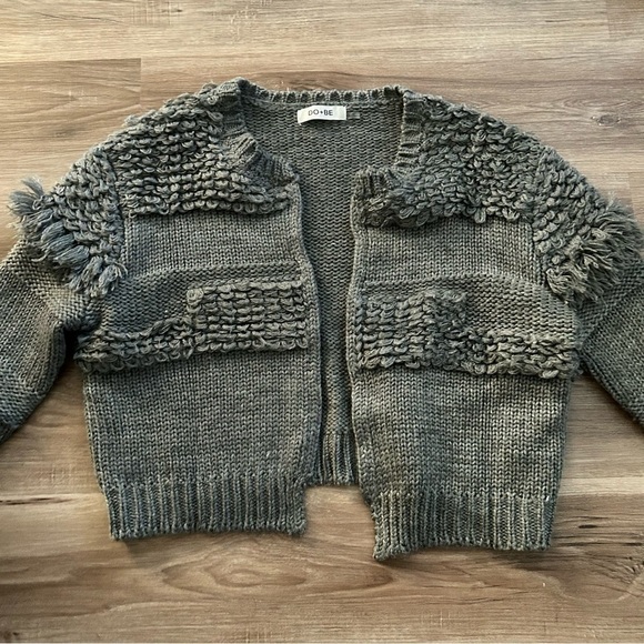 DO+BE Gray Knit Fringe Cardigan Women Size Small - Picture 1 of 8
